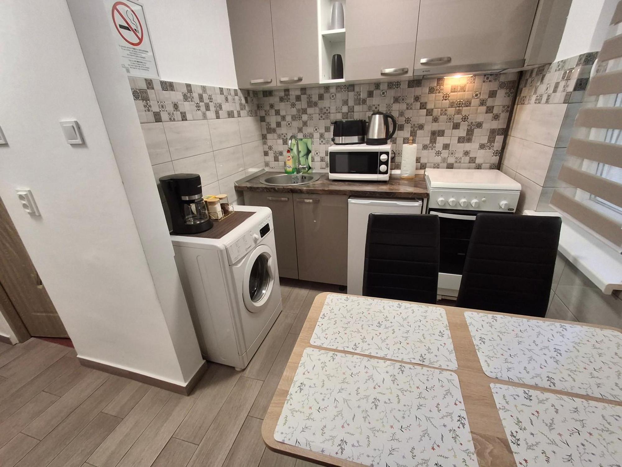 Apartament Claudia Deva Exterior foto